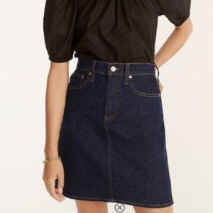 J.crew Denim skirt in indigo rinse (NWOT)